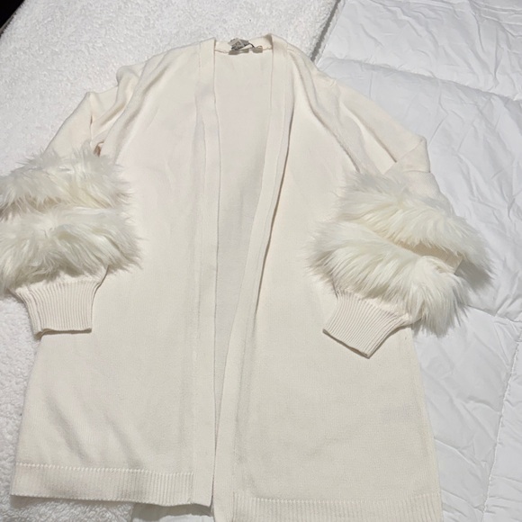 Chico's Sweaters - Chico’s Elegant Long and Soft Cream Sweater with Faux Fur Accents